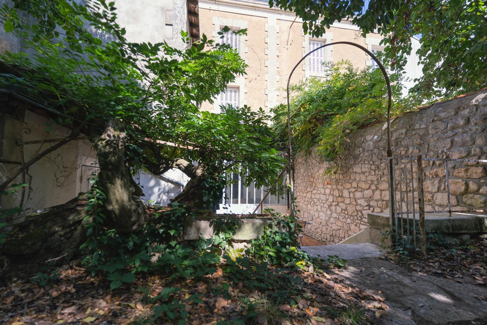 La Verriere By La Maison De Marc- Poitiers Centre - Parking Et Terrasse Dış mekan fotoğraf