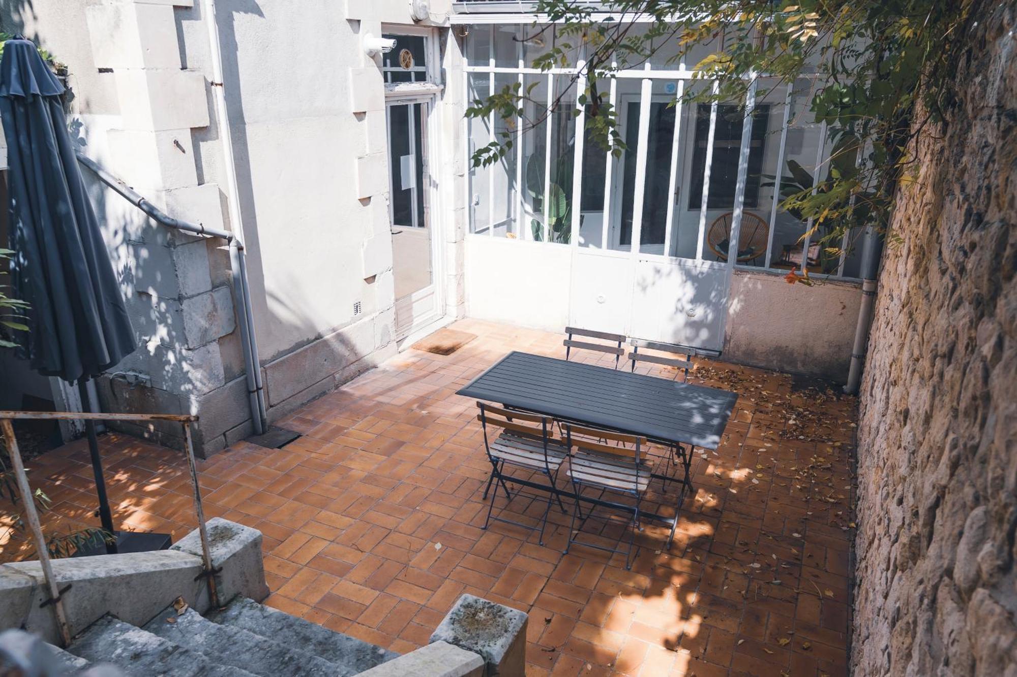 La Verriere By La Maison De Marc- Poitiers Centre - Parking Et Terrasse Dış mekan fotoğraf